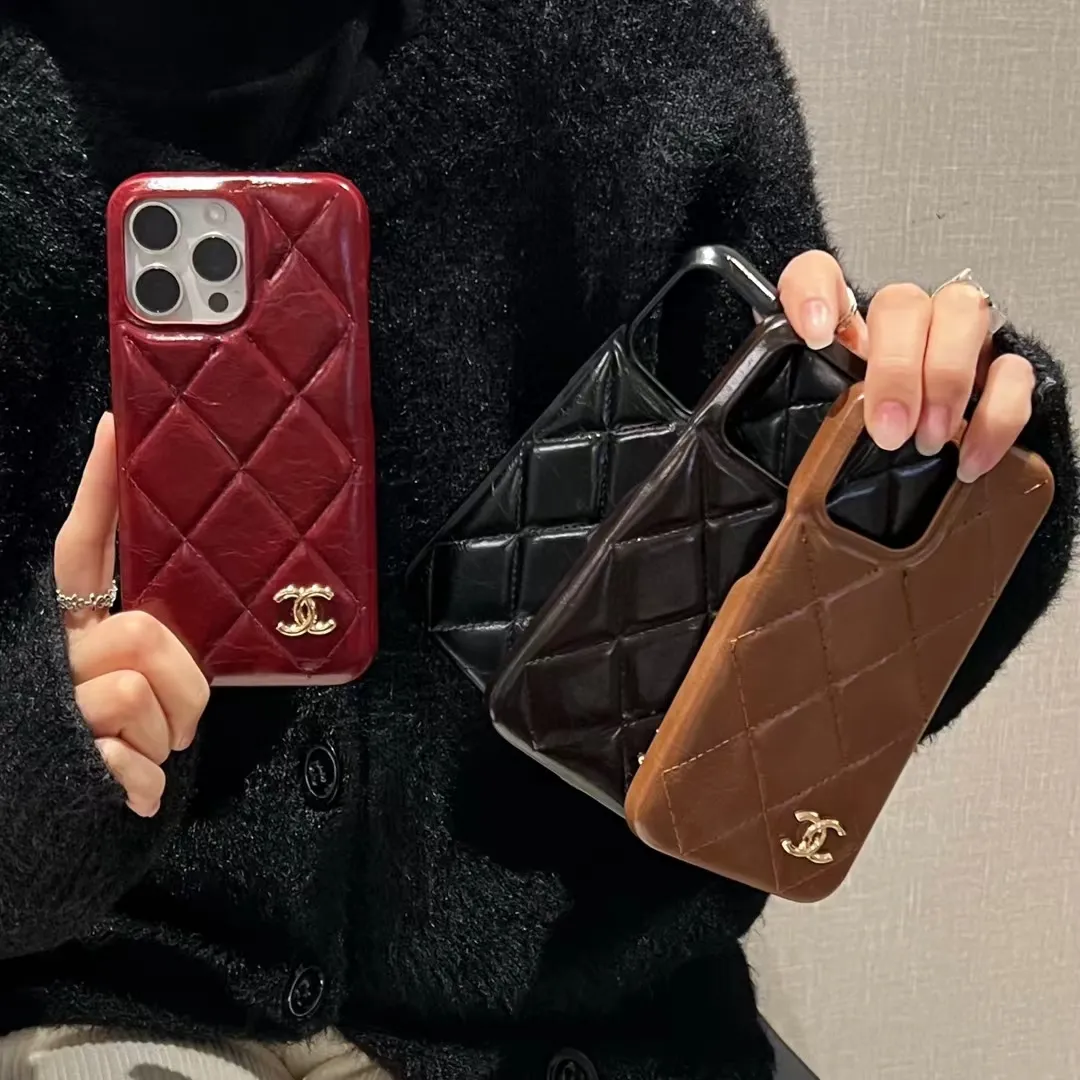 新作登場 人気商品 シンプル スタイリッシュ クラシック 滑り止め  スマホケース