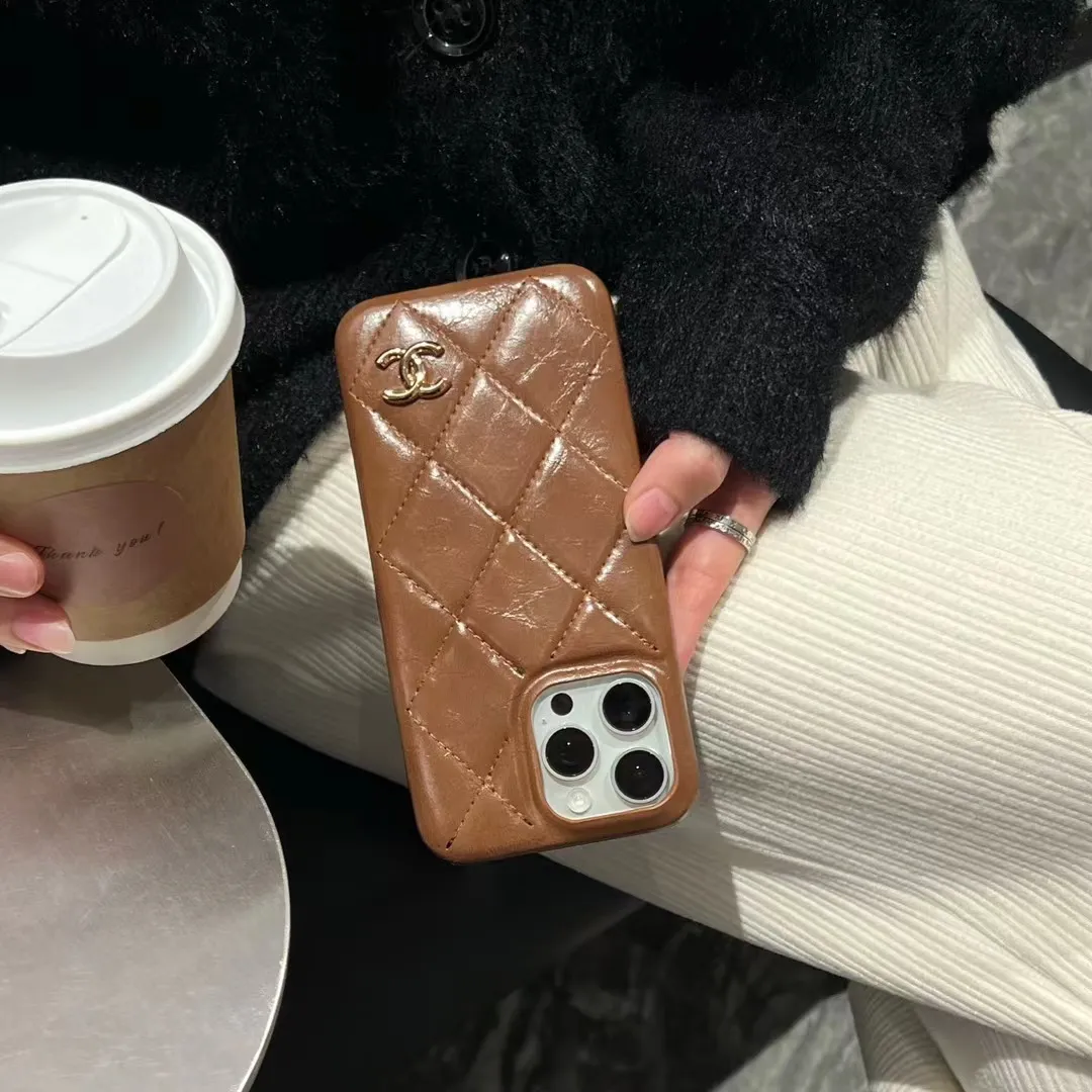 新作登場 人気商品 シンプル スタイリッシュ クラシック 滑り止め  スマホケース