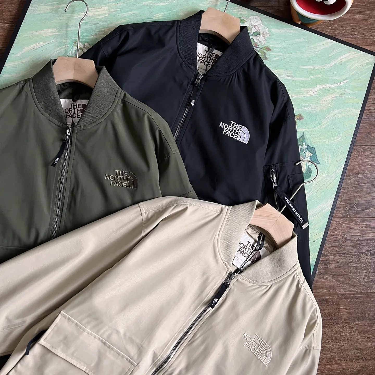 『S-2XL』大好評 合わせやすい 防水機能 スタイリッシュ 防風 アウトドア アウター