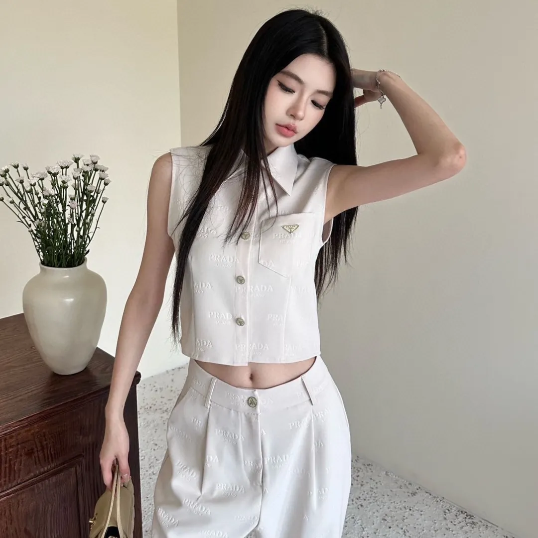 『S-L』滑らかでストレートな質感 肌触り快適 ラペルボタンベスト ストレートパンツ セットアップ
