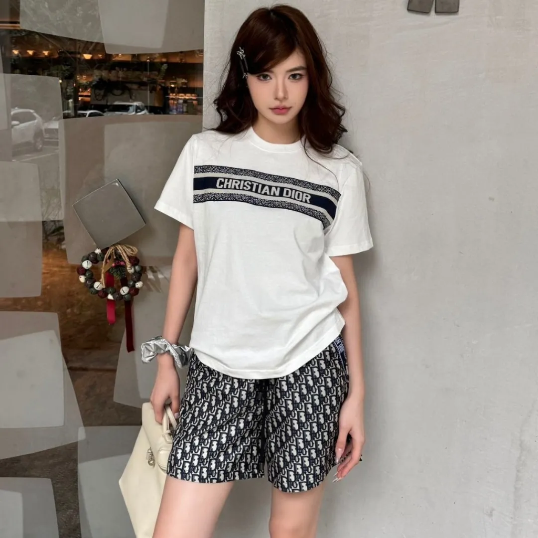 『S-L』ユニーク 個性的 クラシックデザイン シンプル エレガント 半袖Tシャツ ロゴ柄 ショートパンツ セット