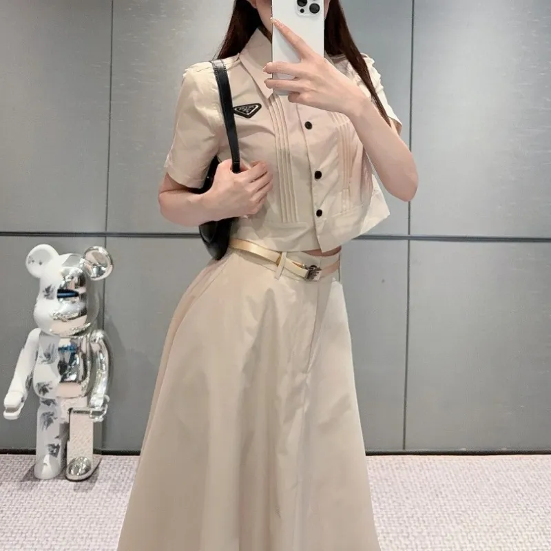 『S-L』優しい雰囲気 エレガント 高級感 シンプルトレンド クラシッククールフェミニン ワンピース