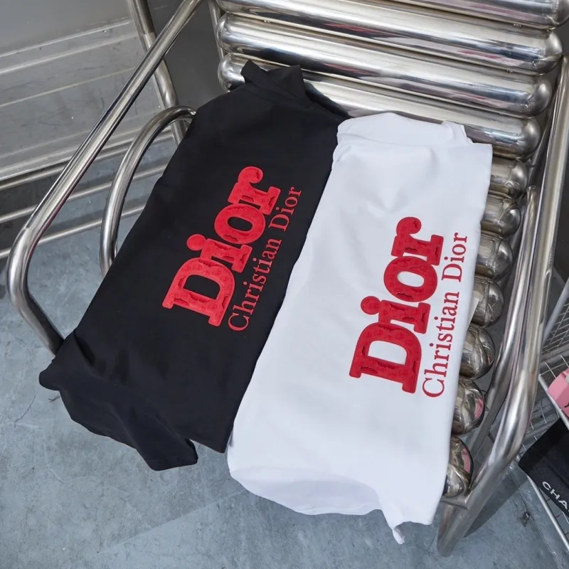 『S-4XL』絶対流行 トレンド手触り良く高品質 快適 通気性  合わせやすい クール Ｔシャツ