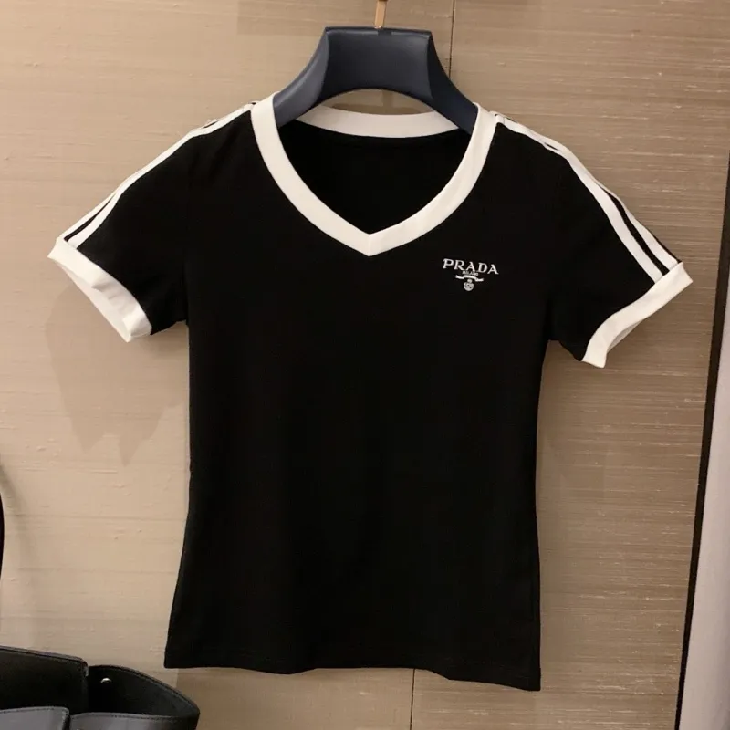 『S-L』単品注文 トレンド 高品質 エレガントガーリッシュ可愛い 若見え 繊細 Ｔシャツ スカート