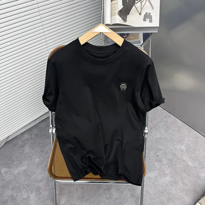 『S-2XL』ストリートブランド Tシャツ 夏 メンズ ルーズ 半袖 メタルレザーパッチ ヨーロピアン メンズTシャツ