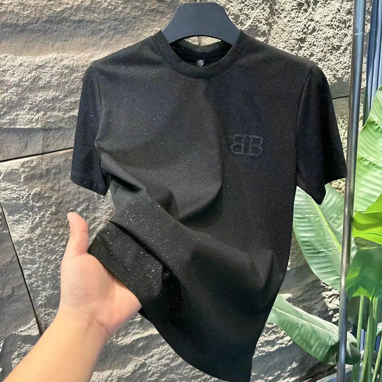 『M-4XL』新作 ライトラグジュアリー カジュアル クルーネック 半袖 スター おしゃれ スリム インナーTシャツ