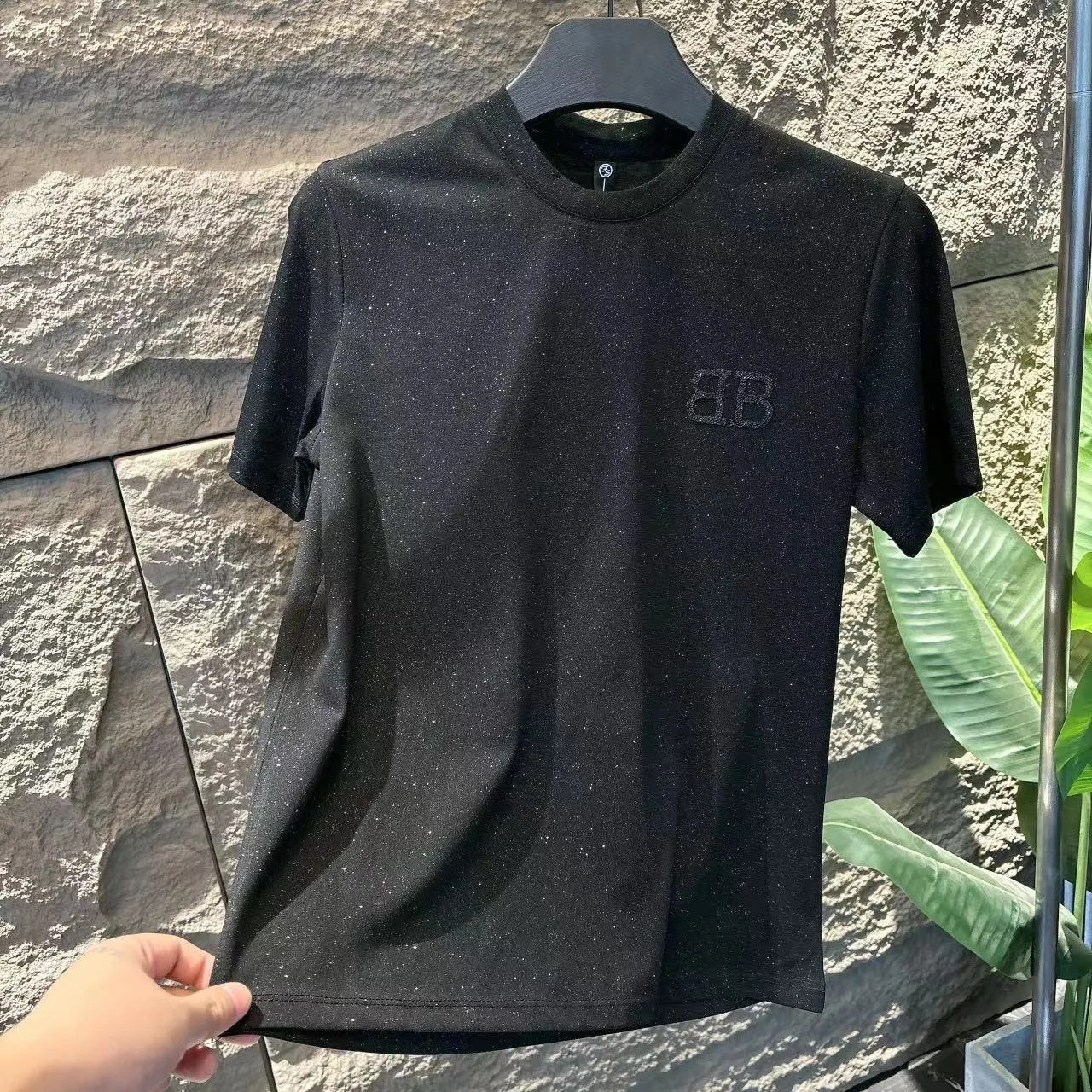『M-4XL』新作 ライトラグジュアリー カジュアル クルーネック 半袖 スター おしゃれ スリム インナーTシャツ