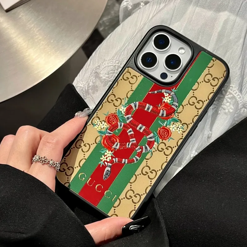 新作 トレンド ボタン感度良好カッコイイ配色 ユニークレトロ 滑り止め スマホケース