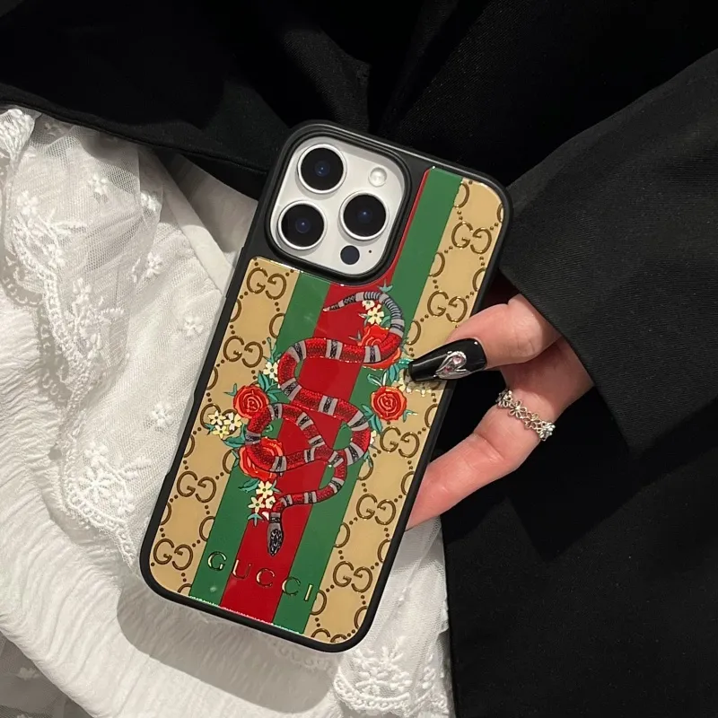 新作 トレンド ボタン感度良好カッコイイ配色 ユニークレトロ 滑り止め スマホケース