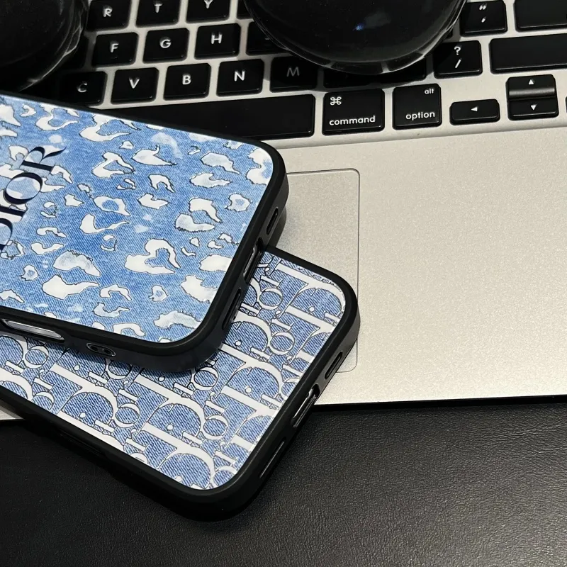 話題沸騰中 高品質ファッション シンプル ボタン感度 軽量化 モダン スマホケース