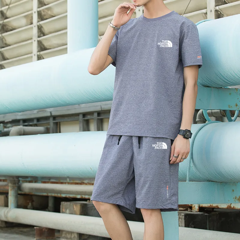 『M-5XL』夏 アイスシルク 速乾 スポーツ セットアップ メンズ 半袖Tシャツ トレンド カジュアル ショートパンツ メンズコーデ フルセット
