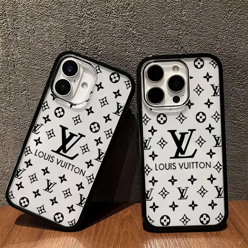 合わせやすい  シンプル フェミニン スマホケース