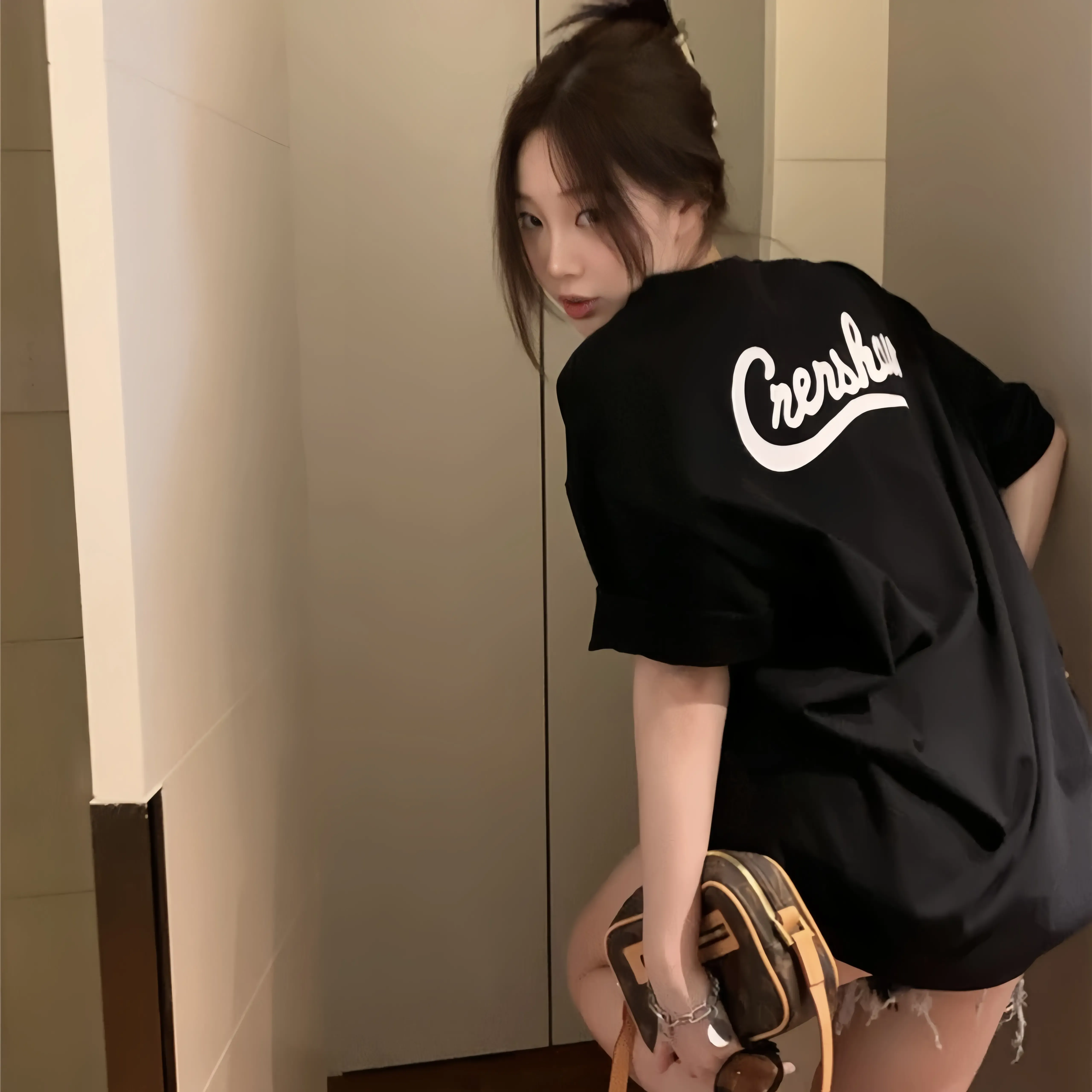 『M-L』オシャレ度UP さらっとした 通気性 デイリーに使える 半袖 Tシャツ