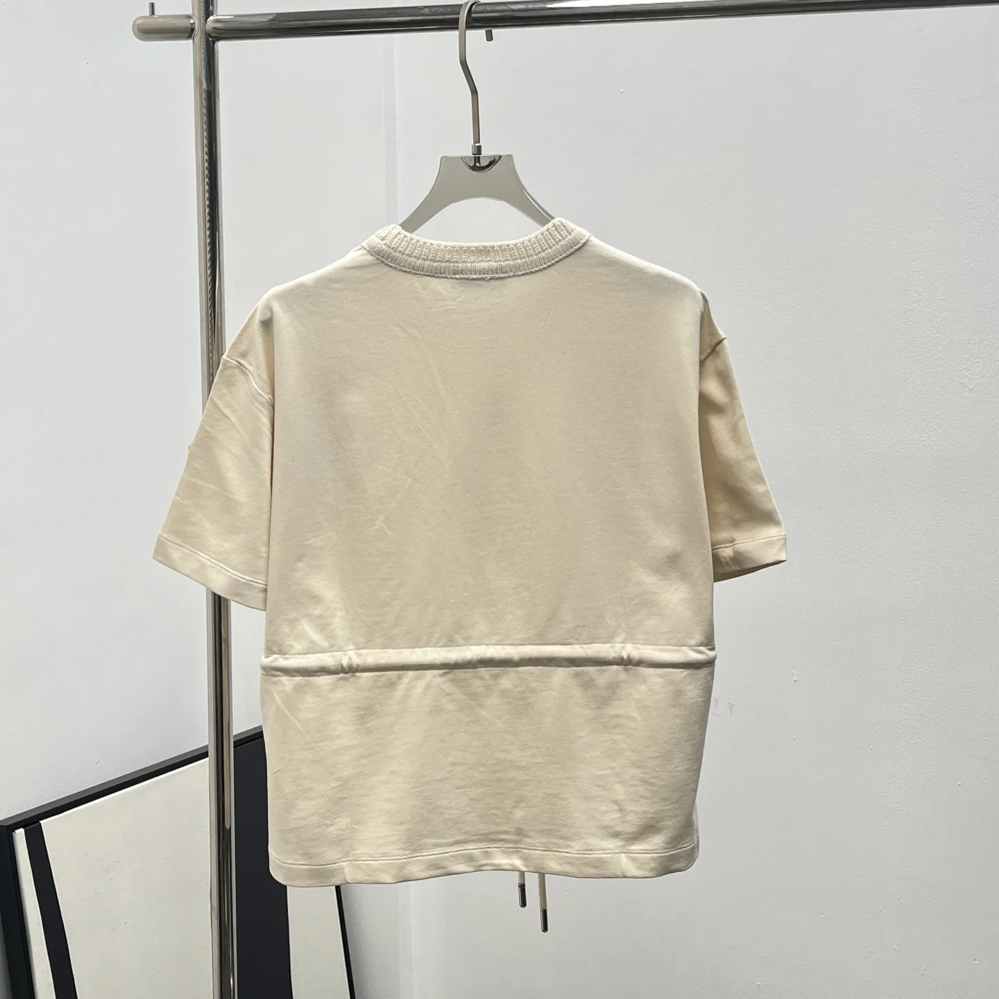『S-L』存在感抜群 着回し力バツグン 二色選べる 肌に優しい 半袖 Tシャツ
