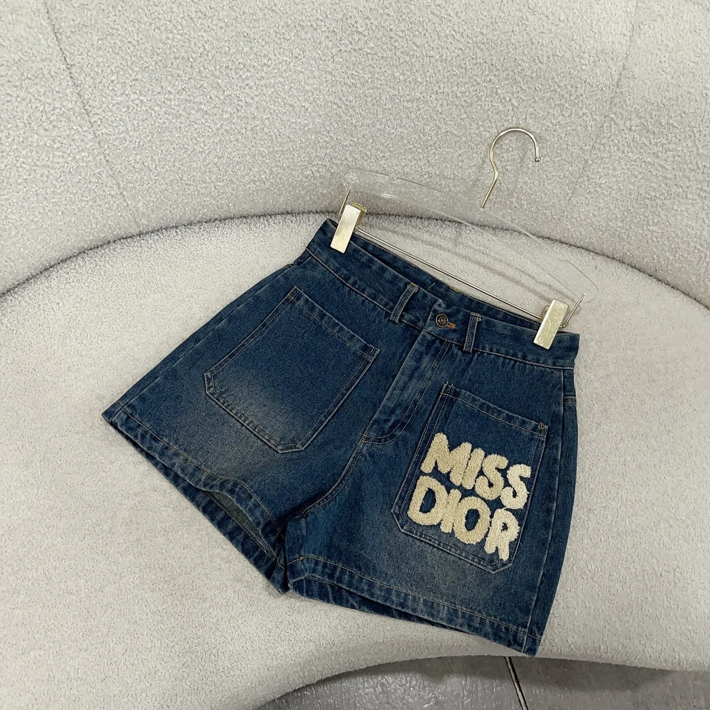 『S-L』目を奪われる Aライン 履きやすい 気質いい デニム素材 ショートパンツ