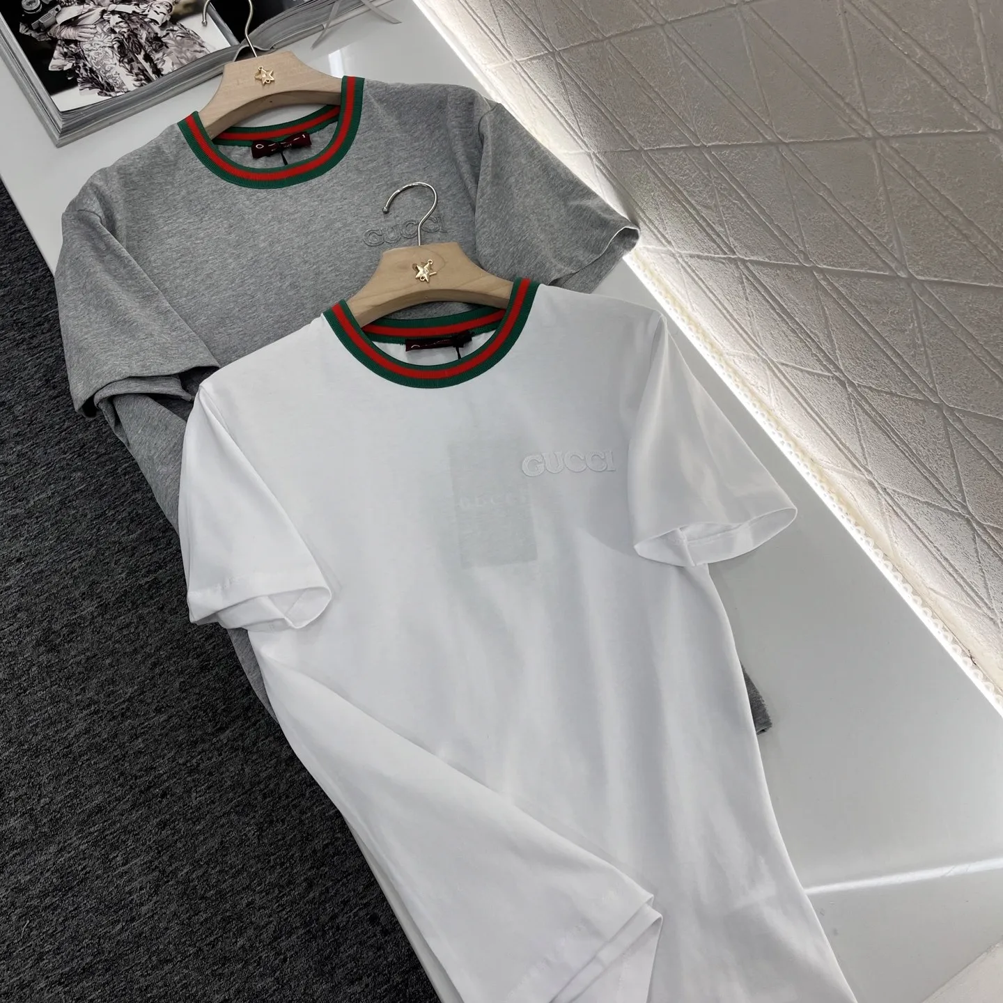 『S-L』柔らかい肌触り シンプル 柔らかい カジュアル 半袖 合わせやすい Tシャツ